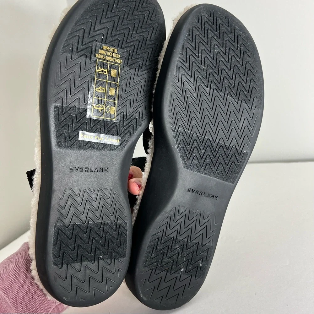 Everlane The Renew Sport Sherpa Fleece Sandal Black Cream Size 9